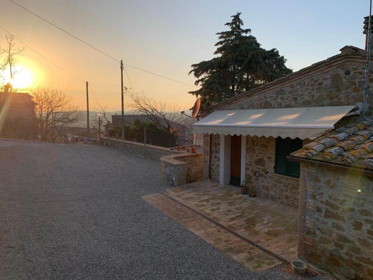 Casa Vacanze Elisabetta モンタルチーノ エクステリア 写真