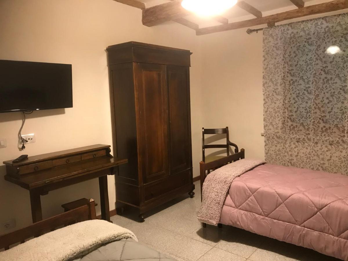 Casa Vacanze Elisabetta モンタルチーノ エクステリア 写真