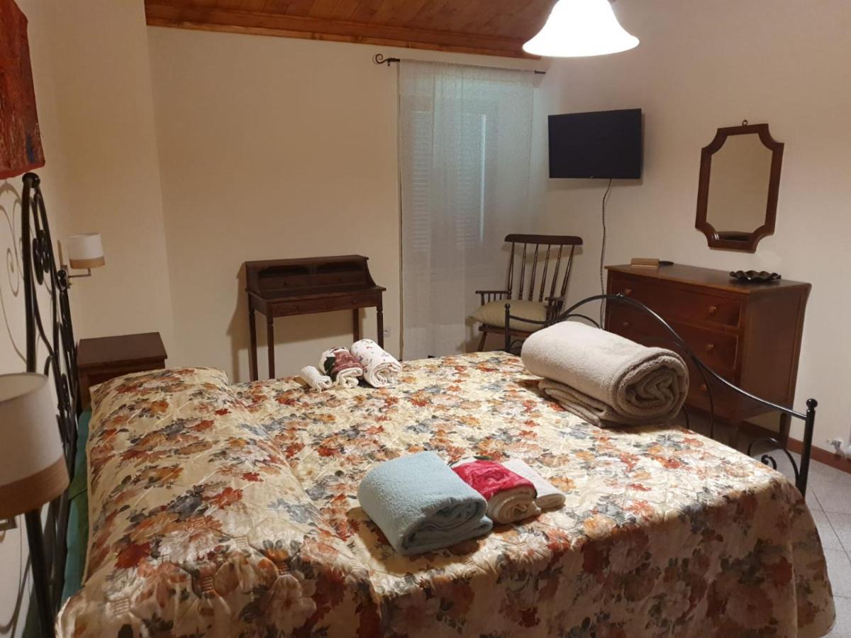 Casa Vacanze Elisabetta モンタルチーノ エクステリア 写真